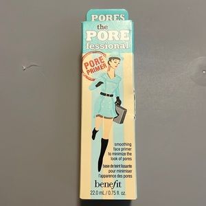 Benefit porefessional primer